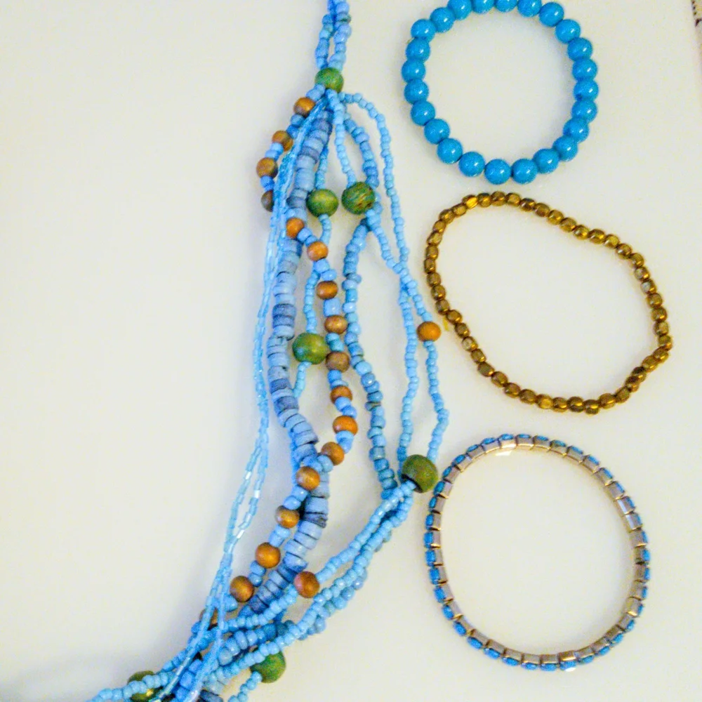 Elegant Blue and Tan Beaded Necklace